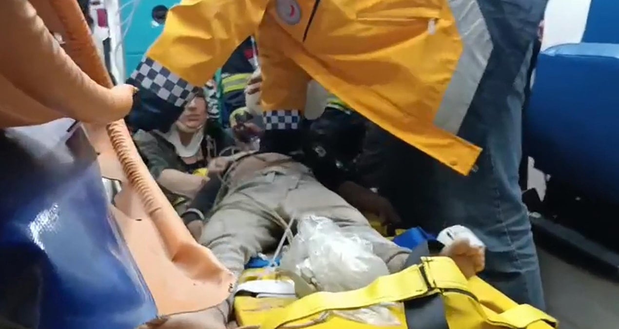 ev coktu anne ve 2 cocugu agir yaralandi BJOzdQ2f