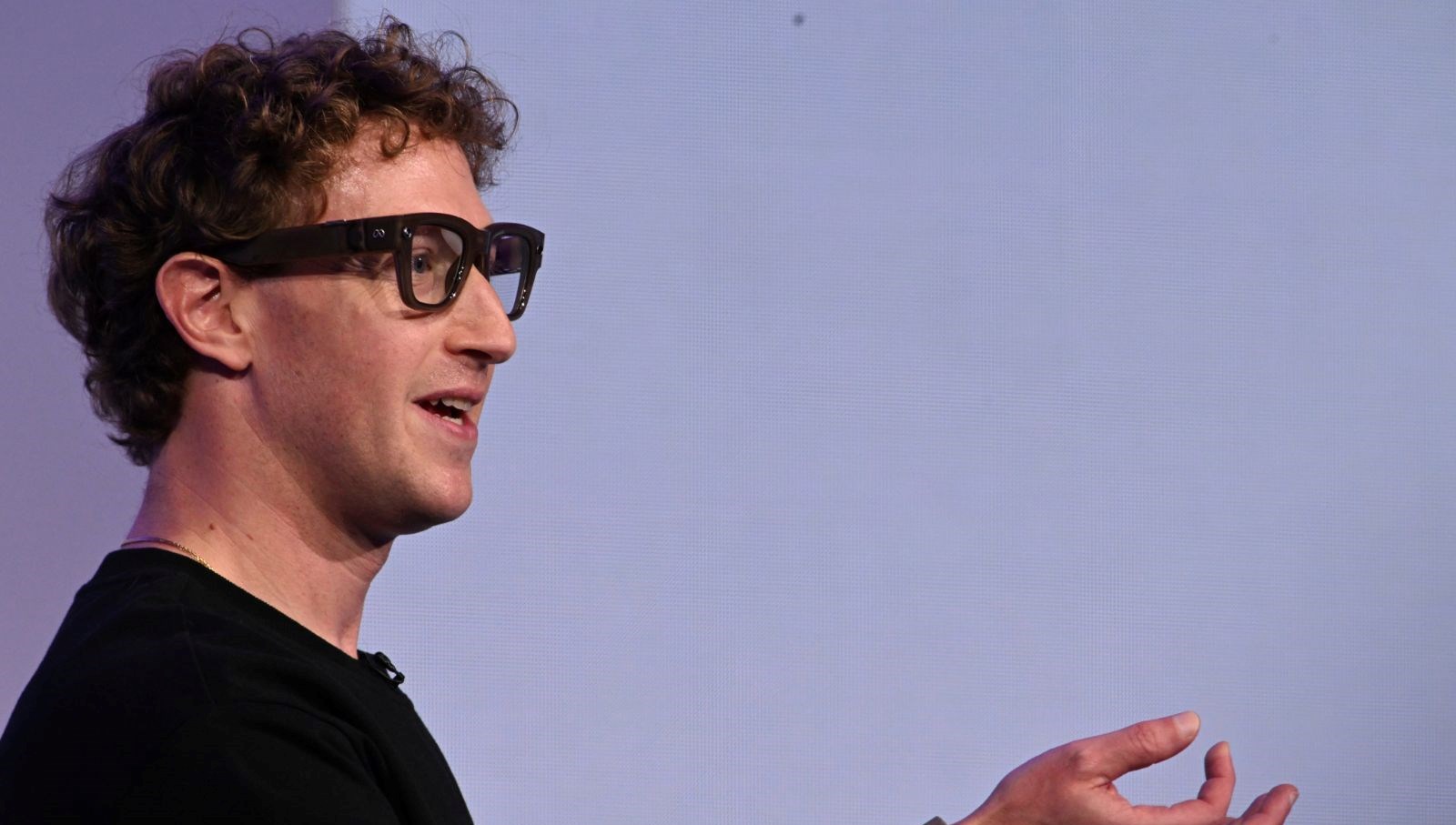 zuckerberg yeni akilli gozlugunu tanitti sahnede iki kez hata verdi LSPPk5d8