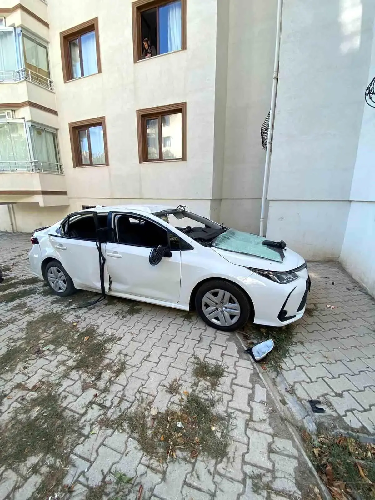 elazigda cakmak gazi tupu patladi 15 yasindaki cocuk yaralandi gEk8ntPx