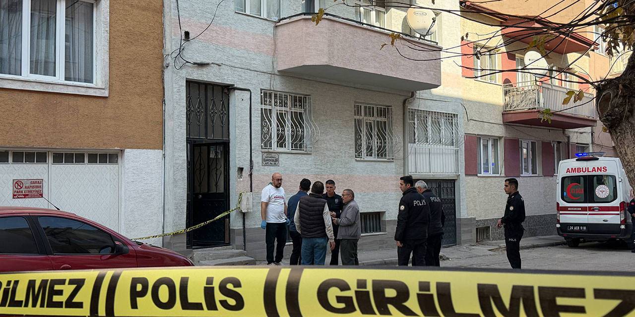 70 yasindaki kadin bogazi kesilmis halde bulundu BXNYFrpX.jpg