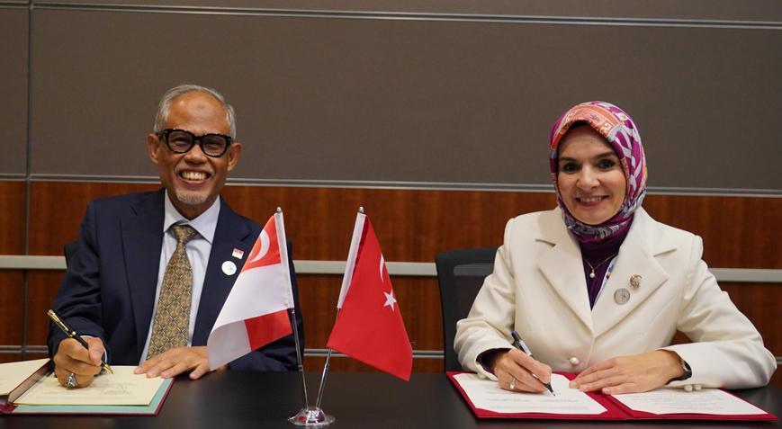 bakan goktas turkiyenin doha buyukelciligini ziyaret etti 1vgz7Hmc.jpg