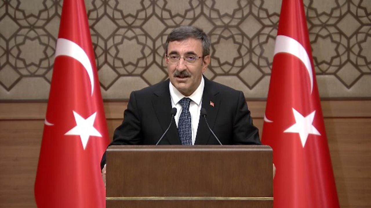 cevdet yilmaz sayin bahceli onlara bilge bir cevap verdi NVzB6TYR.jpg