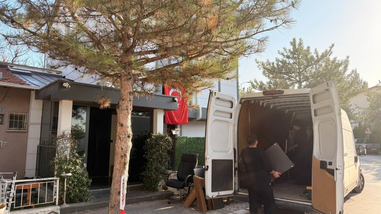 kemal kilicdaroglu ofisini bosaltti 8X1ecnDJ.jpg