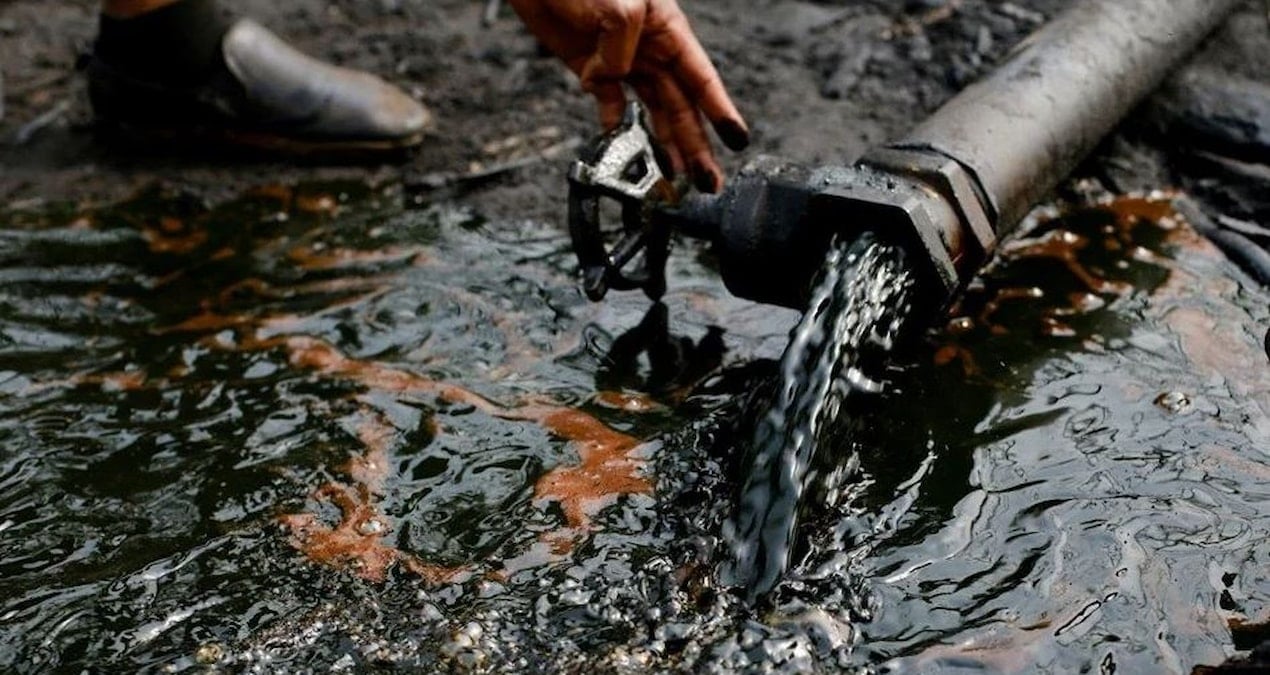 ulkenin batisinda dev ham petrol rezervi kesfedildi 2 milyon kup dogal gaz uretilecek Qlm6lOml.jpg