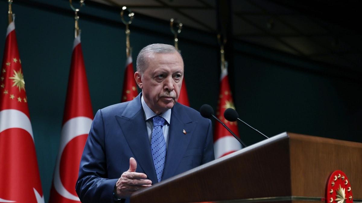 Cumhurbaşkanı Erdoğan’dan emeklilere mesaj: 2027 bütçesinde şartları iyileştireceğiz